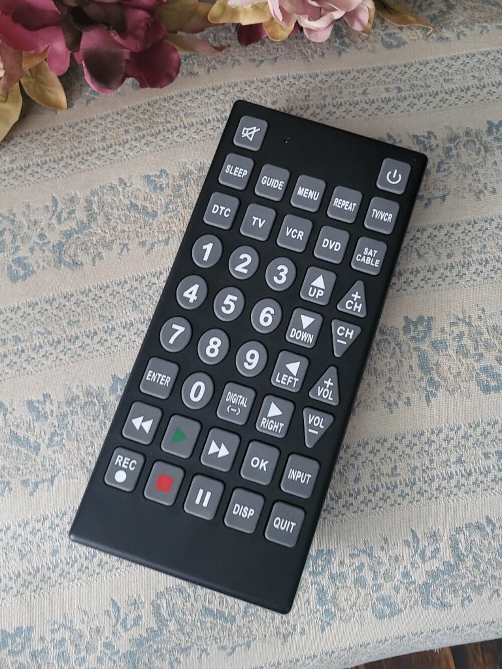 Vibe Axcess JUMBO Universal Remote Control Giant Big Button TV Remote AV-505-BLK